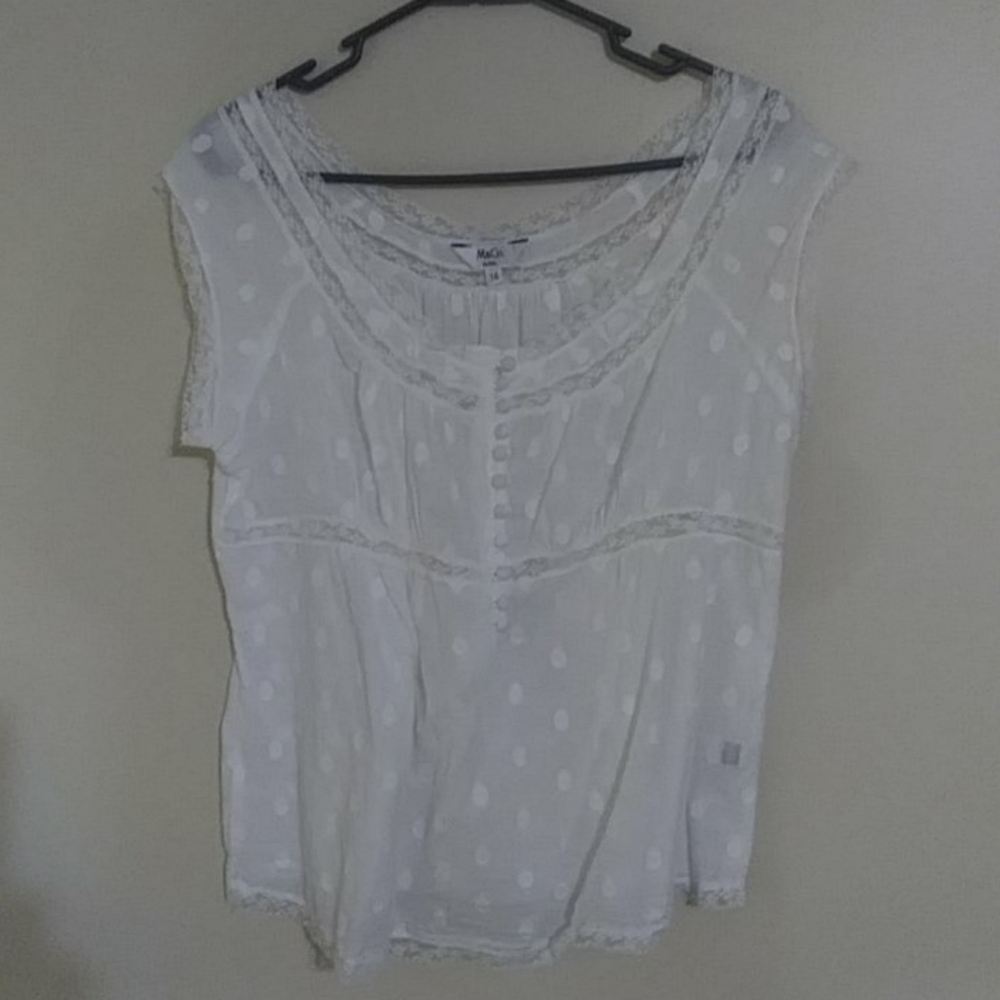 White button up sleeveless summer blouse, 14